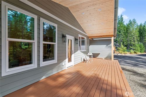 50 E Blackberry Ln, Union, WA, 98592-9793 | Card Image