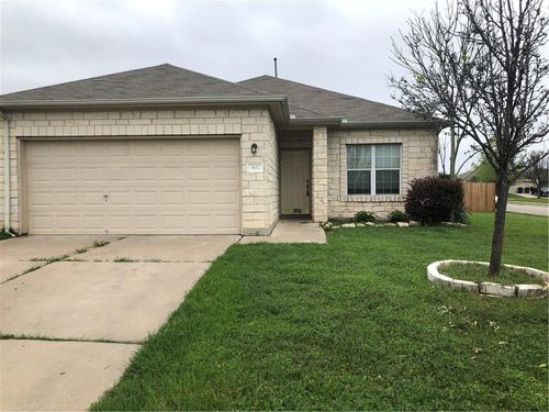 801 Ranchero Rd, Leander, TX, 78641-7895 | Card Image