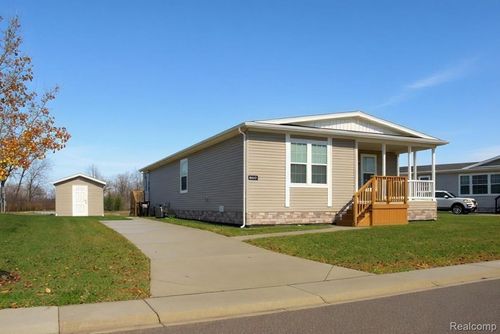 8447 S Brookston Dr, Willis, MI, 48191-9807 | Card Image