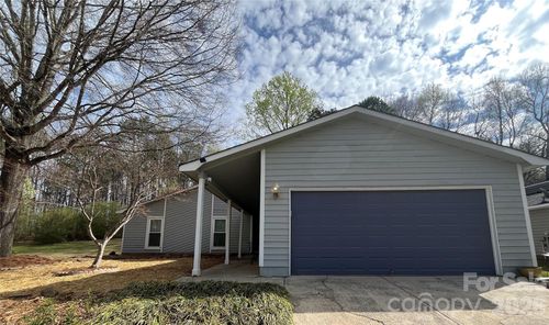 6525 Thamesmead Ln, Mint Hill, NC, 28227-0448 | Card Image