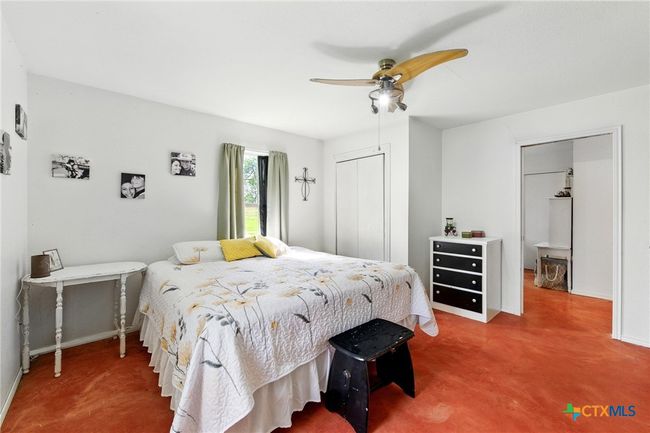 Bedroom 2 main house | Image 18