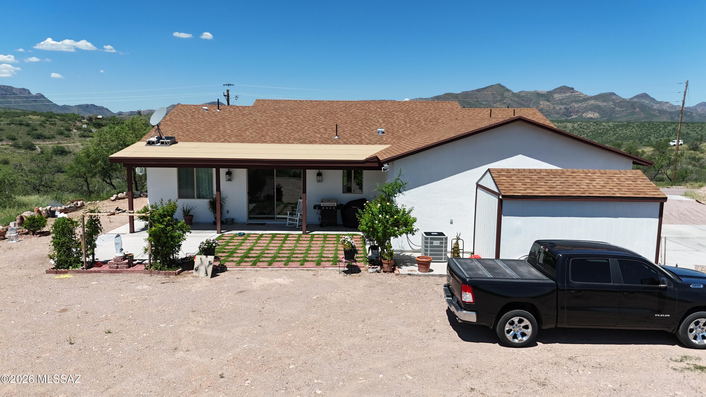 Residential in Rio Rico 5