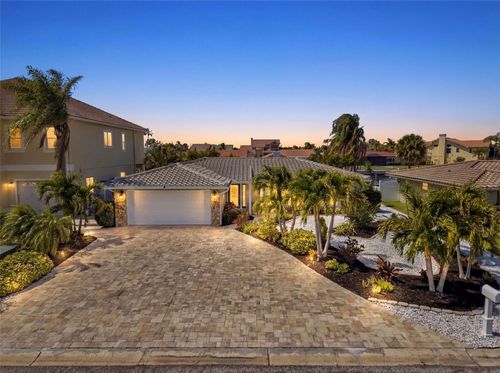 5101 Galleon Ct, New Port Richey, FL, 34652-8009 | Card Image
