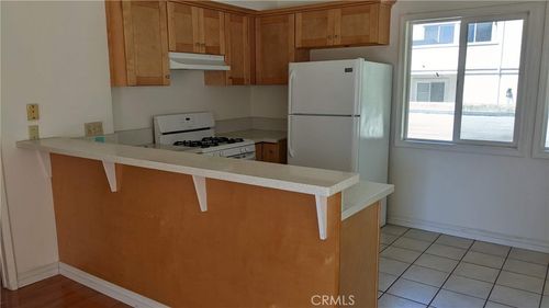 208 N Catalina Ave, Redondo Beach, CA, 90277-2855 | Card Image