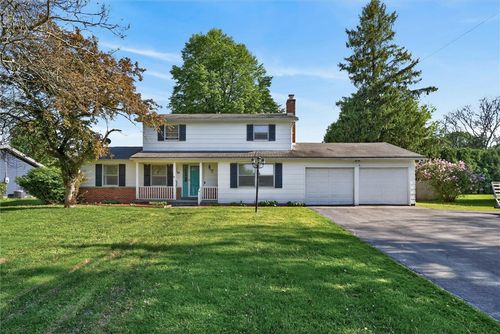 36 Sweden Hill Rd, Brockport, NY, 14420-2542 | Card Image
