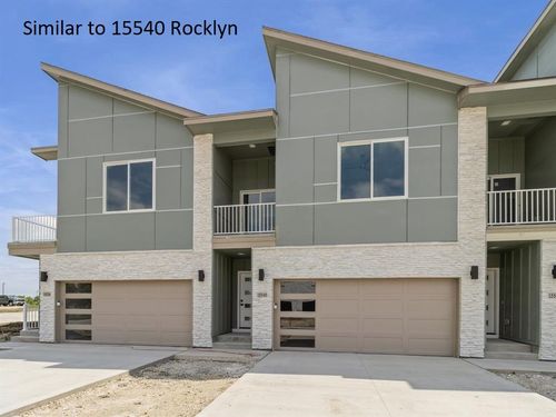 15554 Rocklyn Pl, Clive, IA, 50325-4327 | Card Image