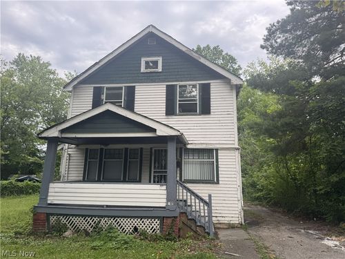 905 E 143rd Street, Cleveland, OH, 44110 | Card Image