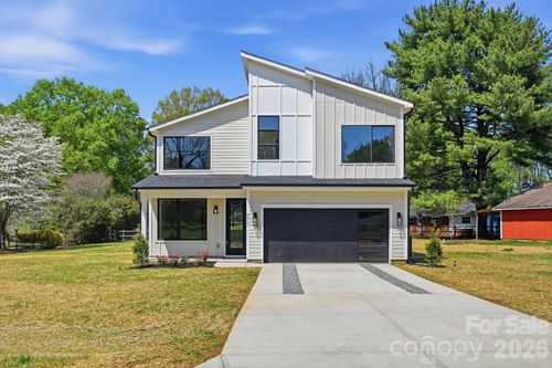 9215 Edinburgh Ave, Huntersville, NC, 28078-9106 | Card Image
