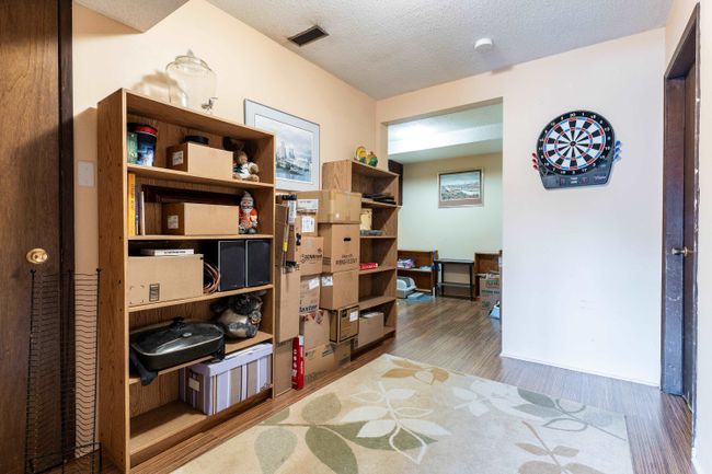 6736 Kneale Place, Townhouse with 3 bedrooms, 1 bathrooms and 1 parking in Burnaby BC | Image 14