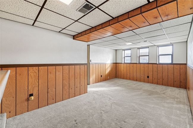 461 Willow St, House other with 3 bedrooms, 3 bathrooms and 2 parking in Springdale PA | Image 23