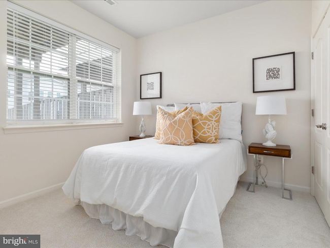 42241 Violet Mist Ter, Townhouse with 4 bedrooms, 4 bathrooms and null parking in BRAMBLETON VA | Image 28