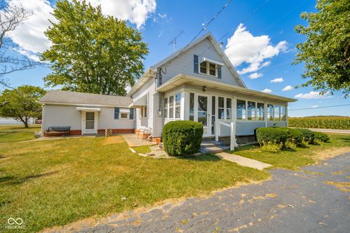 3585 E State Road 38, New Castle, IN, 47362-9585 | Card Image