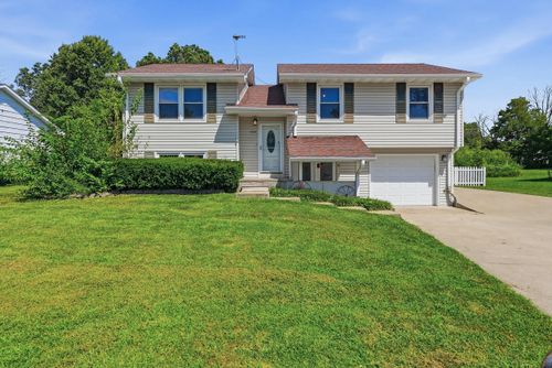 505 Canterbury Dr, Fulton, MO, 65251-2411 | Card Image