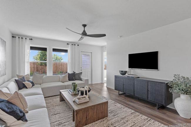 1552 Golden Wheat, House other with 3 bedrooms, 2 bathrooms and null parking in New Braunfels TX | Image 10