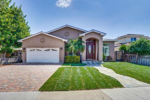 10430 Stern Ave, Cupertino, CA, 95014-3688 | Card Image