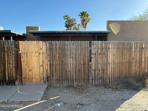 c-2419 N Geronimo Avenue, Tucson, AZ, 85705 | Card Image