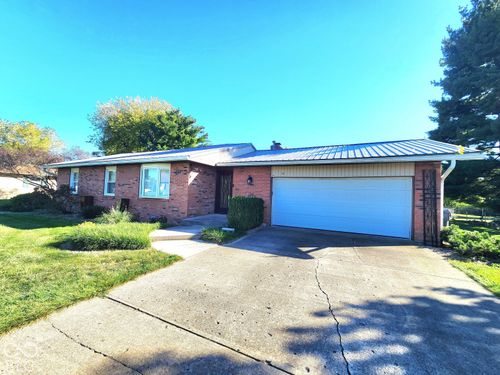 205 W 11th St, Alexandria, IN, 46001-2803 | Card Image