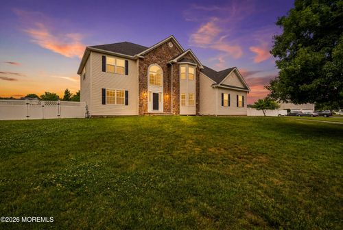 10 Etty Ct, Manchester, NJ, 08759-5918 | Card Image