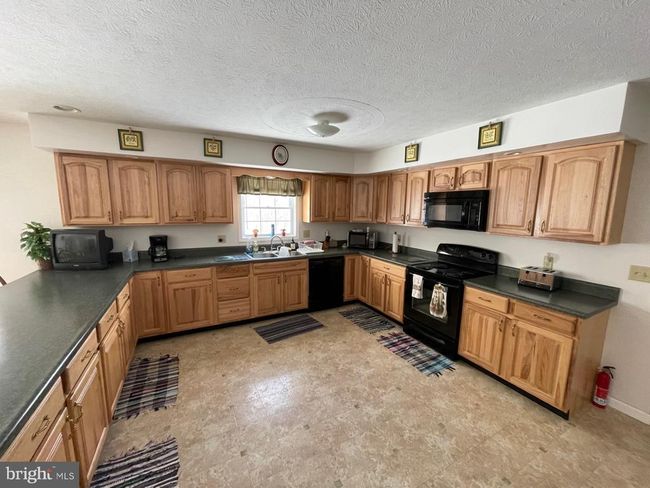 4645 Lower Knobley Rd, House other with 4 bedrooms, 4 bathrooms and null parking in MAYSVILLE WV | Image 24