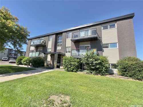 1-2106 Ste Cecilia Ave, Saskatoon, SK, S7M0P2 | Card Image