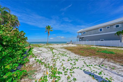 837 N Shore Dr, ANNA MARIA, FL, 34216 | Card Image