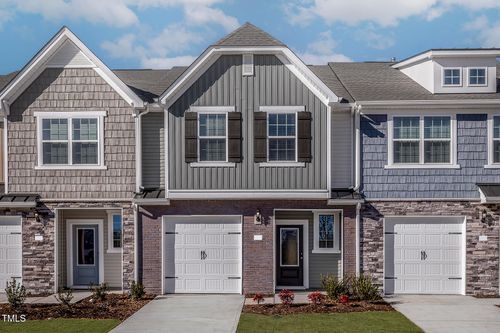 2122 Willow Glen Dr, Graham, NC, 27253-4717 | Card Image