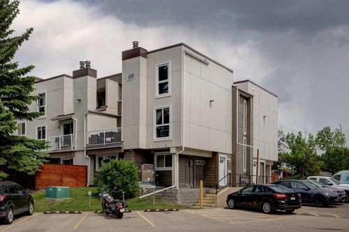 407-13104 Elbow Dr Sw, Calgary, AB, T2W2P2 | Card Image