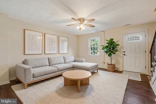 5 Bentley Ct, FREDERICKSBURG, VA, 22408-4003 | Card Image