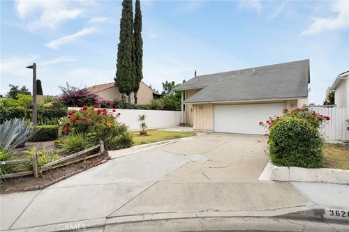 3626 S Garnsey St, Santa Ana, CA, 92707-4832 | Card Image