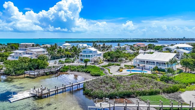 Ocean front beach house with pool (29 of | Image 46