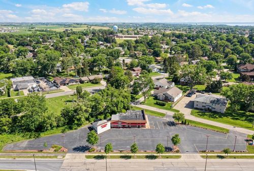 3415 Parmenter Street, Middleton, WI, 53562 | Card Image