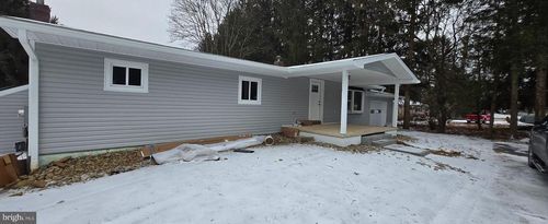 1040 Chestnut Rd, ORWIGSBURG, PA, 17961-9053 | Card Image