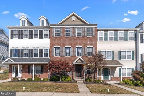 2109 Hayward Ave, PENNSBURG, PA, 18073-1280 | Card Image