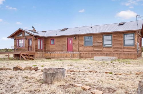 105 Los Vaqueros Cir, Walsenburg, CO, 81089-9589 | Card Image