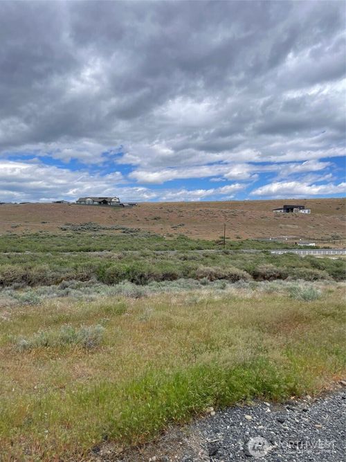 5355 Mcconihe Rd Ne, Moses Lake, WA, 98837 | Card Image