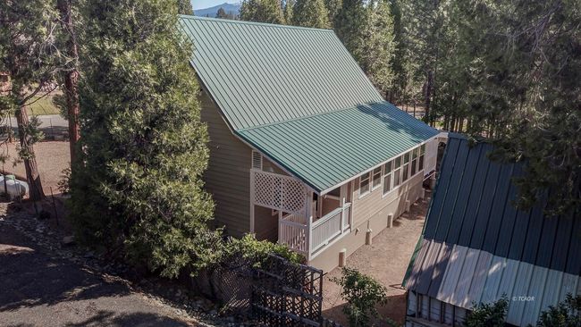Home and storage building | Image 46