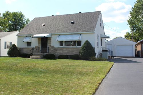 3010 27th St S, La Crosse, WI, 54601-7609 | Card Image