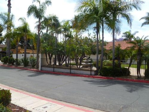 4044 Loma Riviera Cir, San Diego, CA, 92110 | Card Image