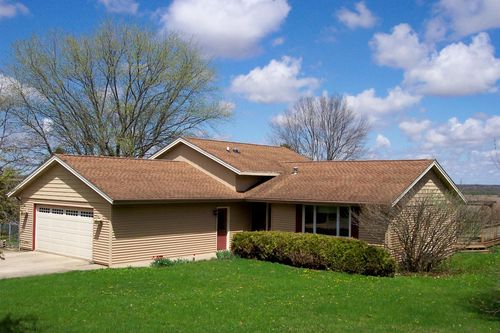 10072 W Il Rte 72 Highway, FORRESTON, IL, 61030 | Card Image