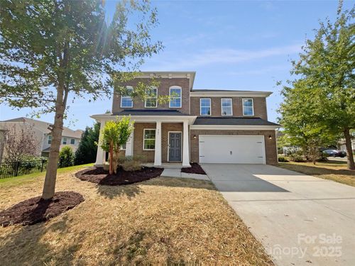 947 Pecan Tree Ln, Fort Mill, SC, 29715-7011 | Card Image