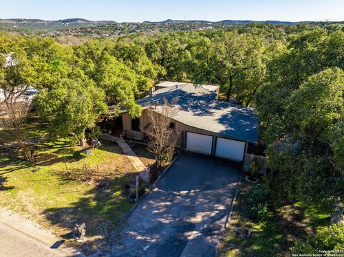 1588 Westview Court Dr, Canyon Lake, TX, 78133-6391 | Card Image