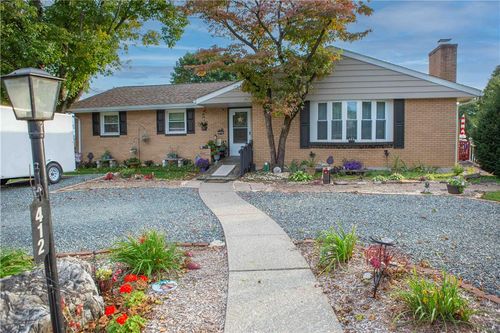 412 Grange Rd, Allentown, PA, 18106-9383 | Card Image