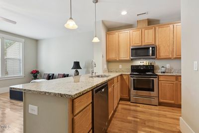 Kitchen 2 | Image 3