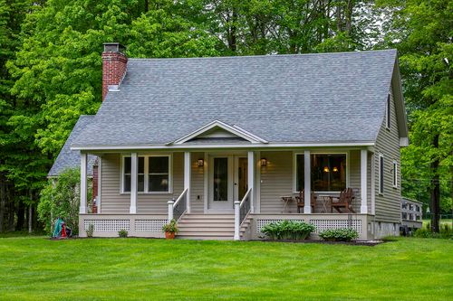 390 Tiffany Ln, Pawlet, VT, 05761 | Card Image