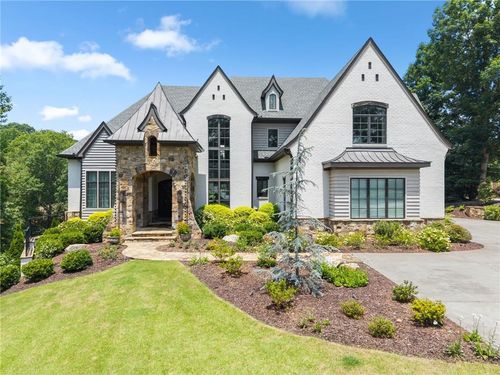 2799 Club Dr, Gainesville, GA, 30506-1709 | Card Image
