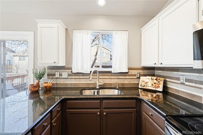 9905 Foxhill Cir, House other with 3 bedrooms, 2 bathrooms and 2 parking in Highlands Ranch CO | Image 11