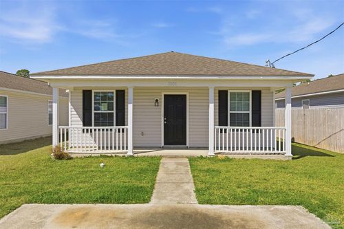 8909 Camshire Cir, Pensacola, FL, 32507-1453 | Card Image