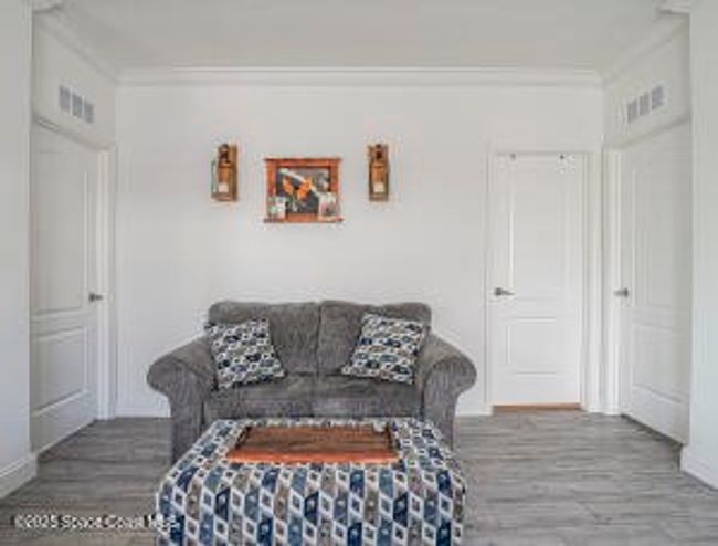 623 Hyacinth Cir, House other with 3 bedrooms, 2 bathrooms and null parking in Barefoot Bay FL | Image 14