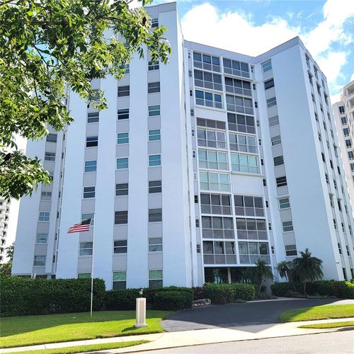 605-435 S Gulfstream Ave, SARASOTA, FL, 34236-6762 | Card Image