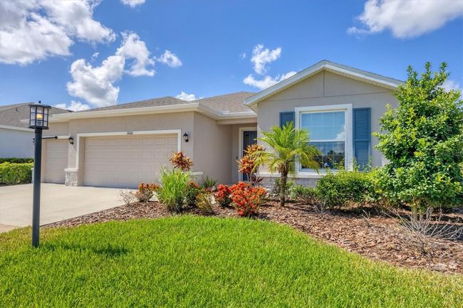 16606 Barnwood Place, House other with 4 bedrooms, 3 bathrooms and null parking in Lakewood Ranch FL | Image 7